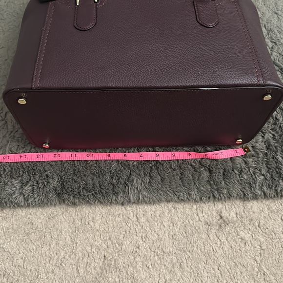 Kate spade purple purse!!! Brand new - Picture 9 of 12